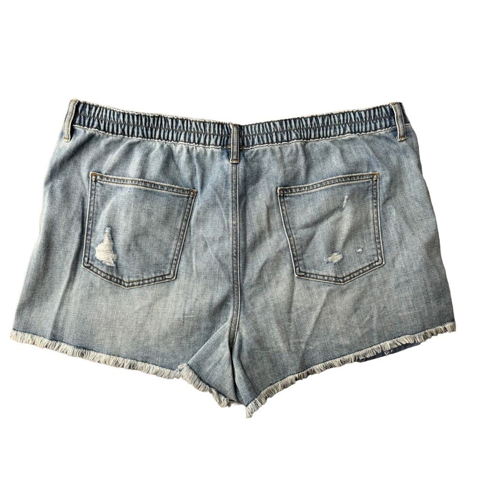 Aerie Women's Blue Bandana Distressed Cut-Off Daydream Denim Short XXL NEW - Picture 3 of 6